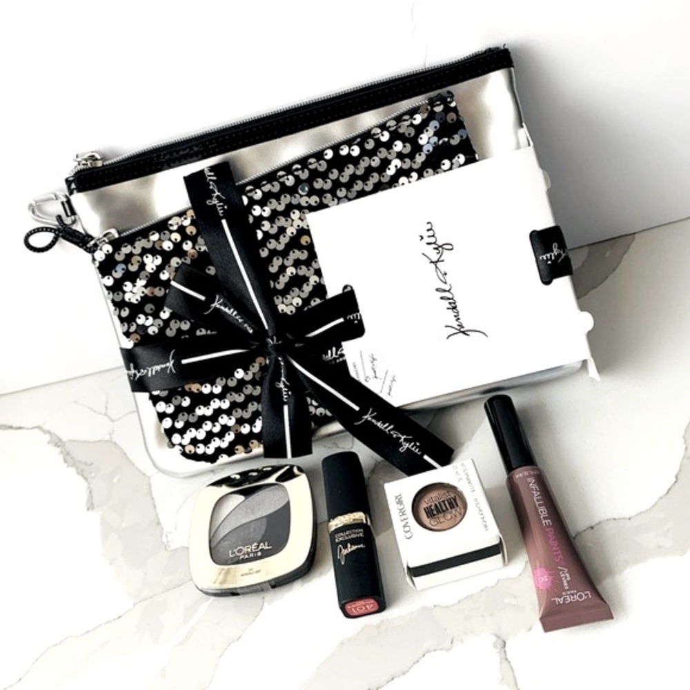 Kendall & Kylie 2 pieces Silver Metallic pouches and 4 makeup items Gift Set